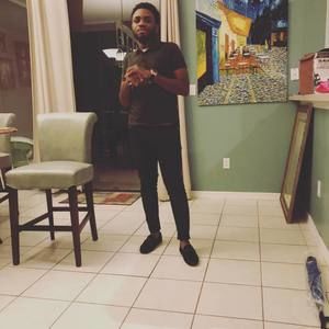 Meet your Posher, Tahja